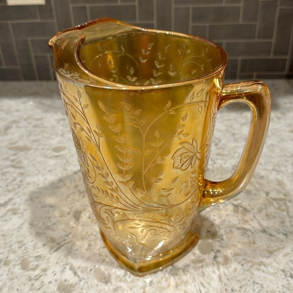 JEANETTE GLASS~1950’s MCM~MARIGOLD~IRIDESCENT FLORAGOLD/LOUISA~ETCH PITCHER~G12